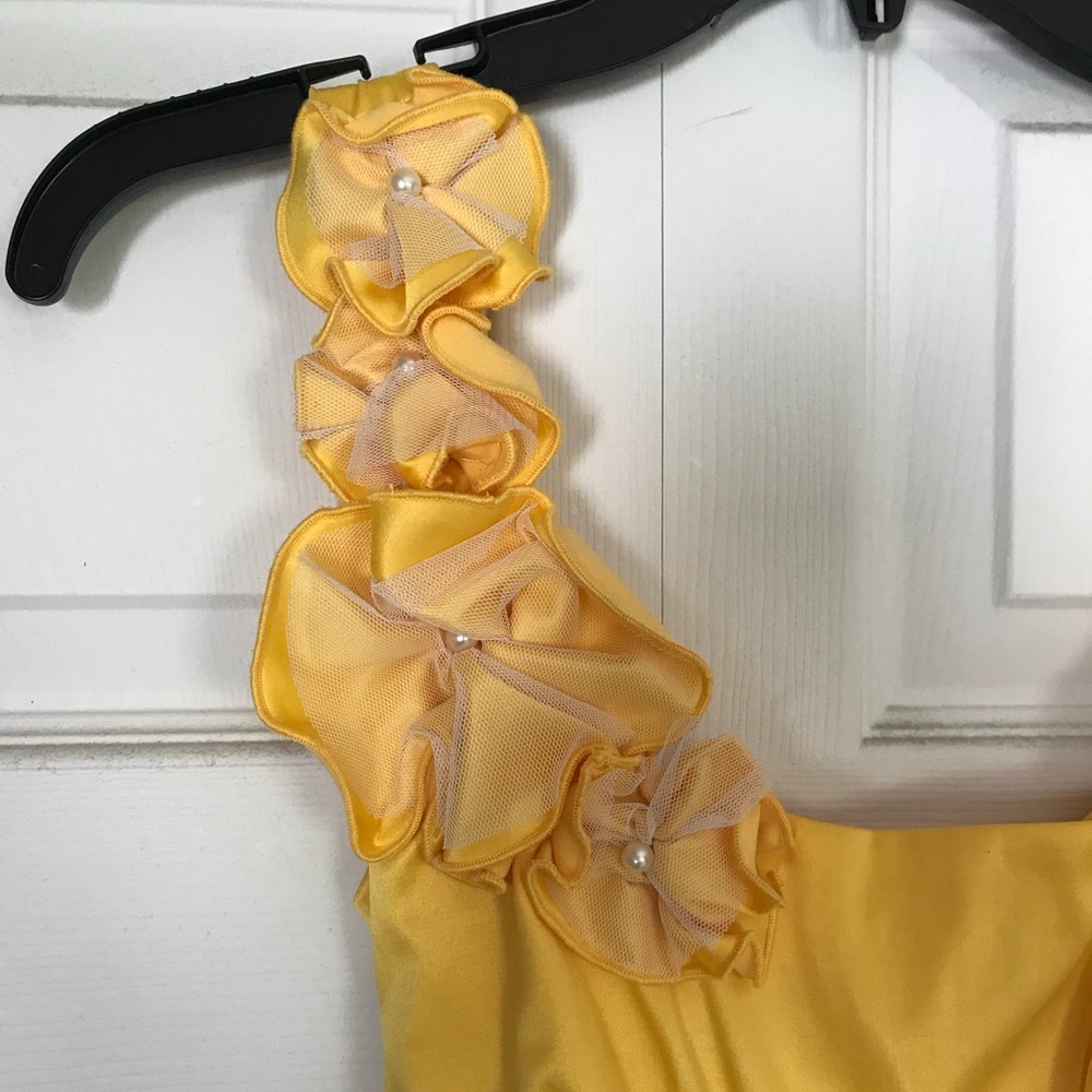 Dress - Picture 2 of 3